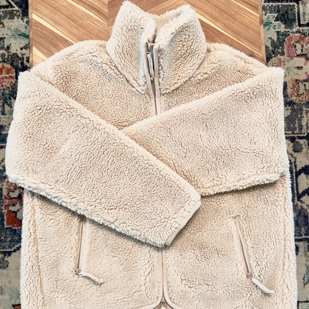 7115 by Szeki fleece jacket